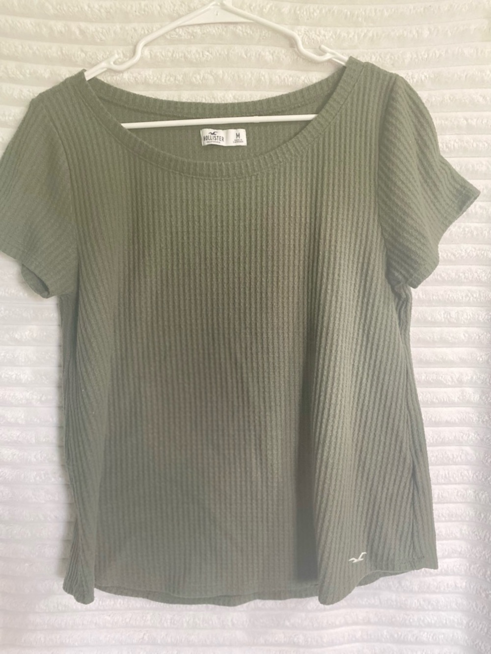 Hollister Olive Ribbed Scoop Neck Short Sleeve Tee